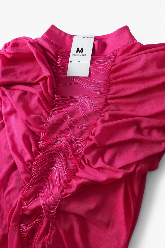 Top Fuchsia Drapé – Détail Dos Froncé & Fils Tendus