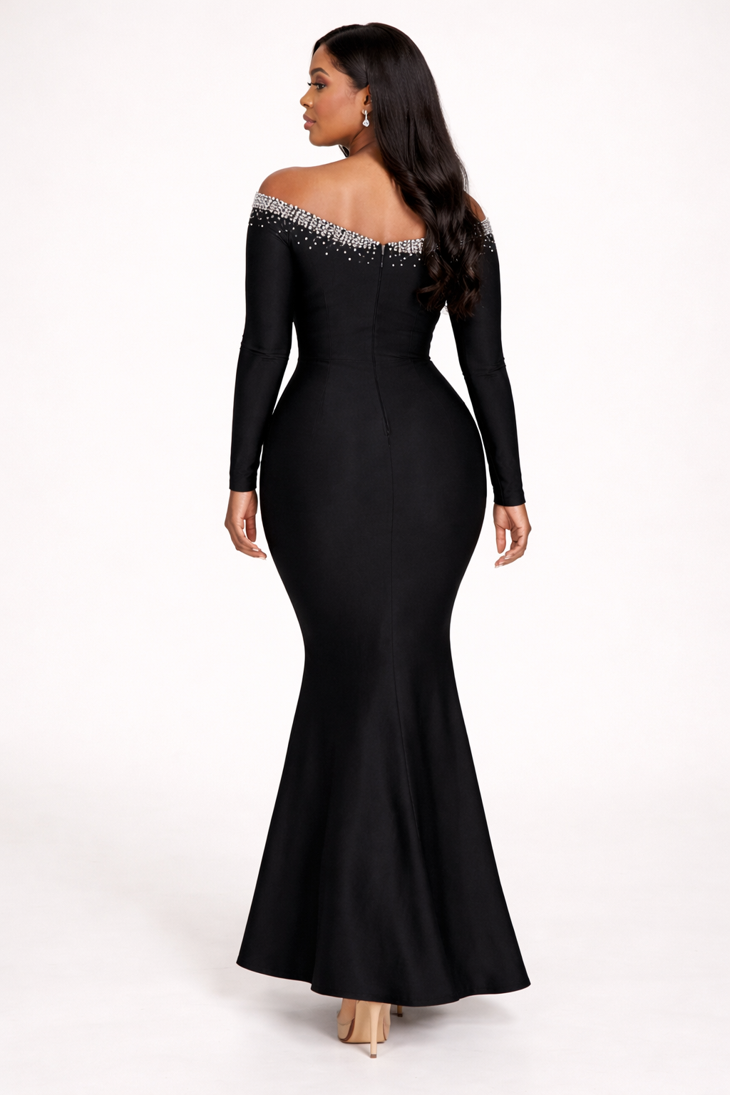 Robe Prestige Élégance – Noir & Cristaux